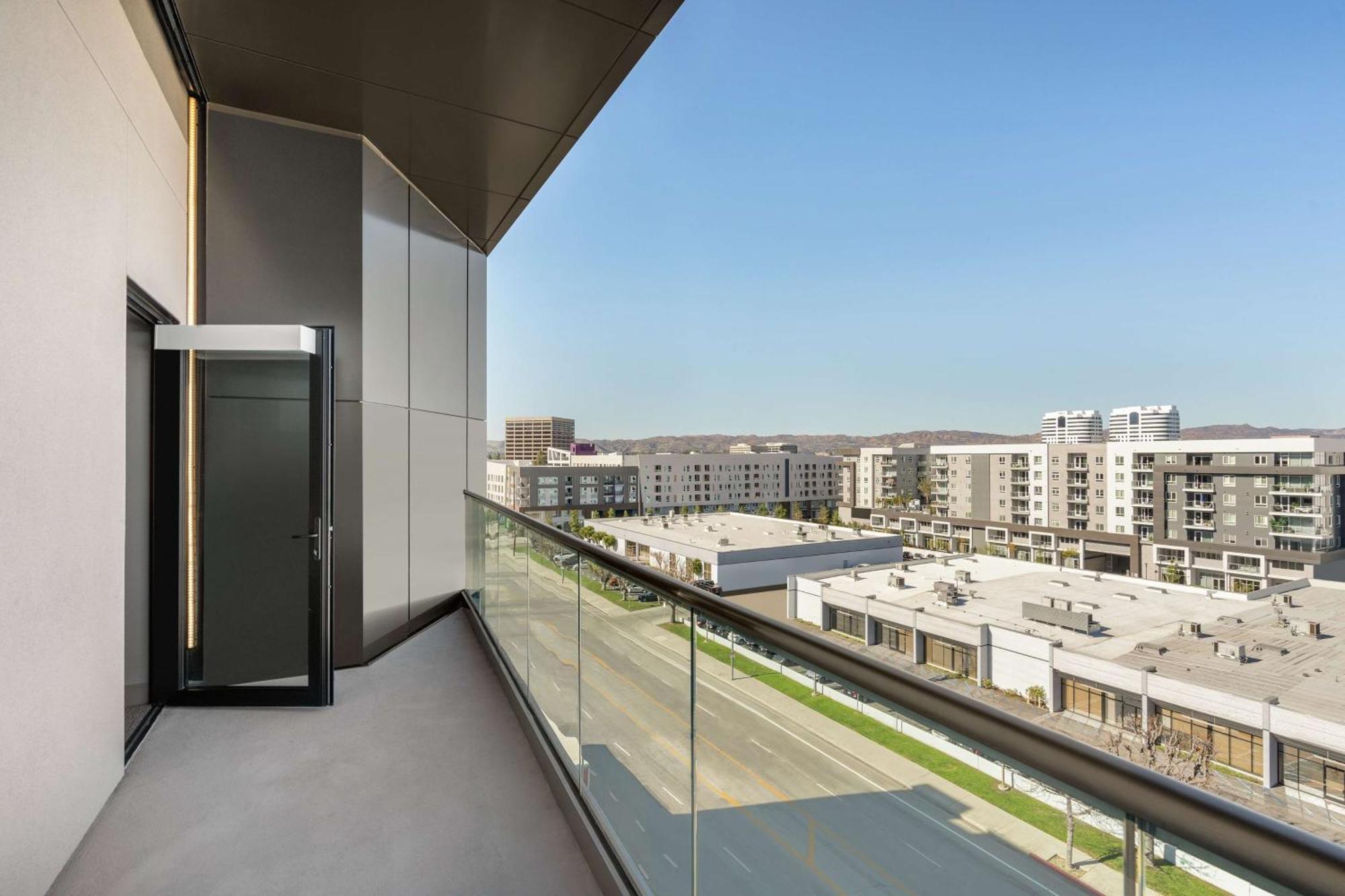 Home2 Suites By Hilton Woodland Hills Los Angeles Exterior foto
