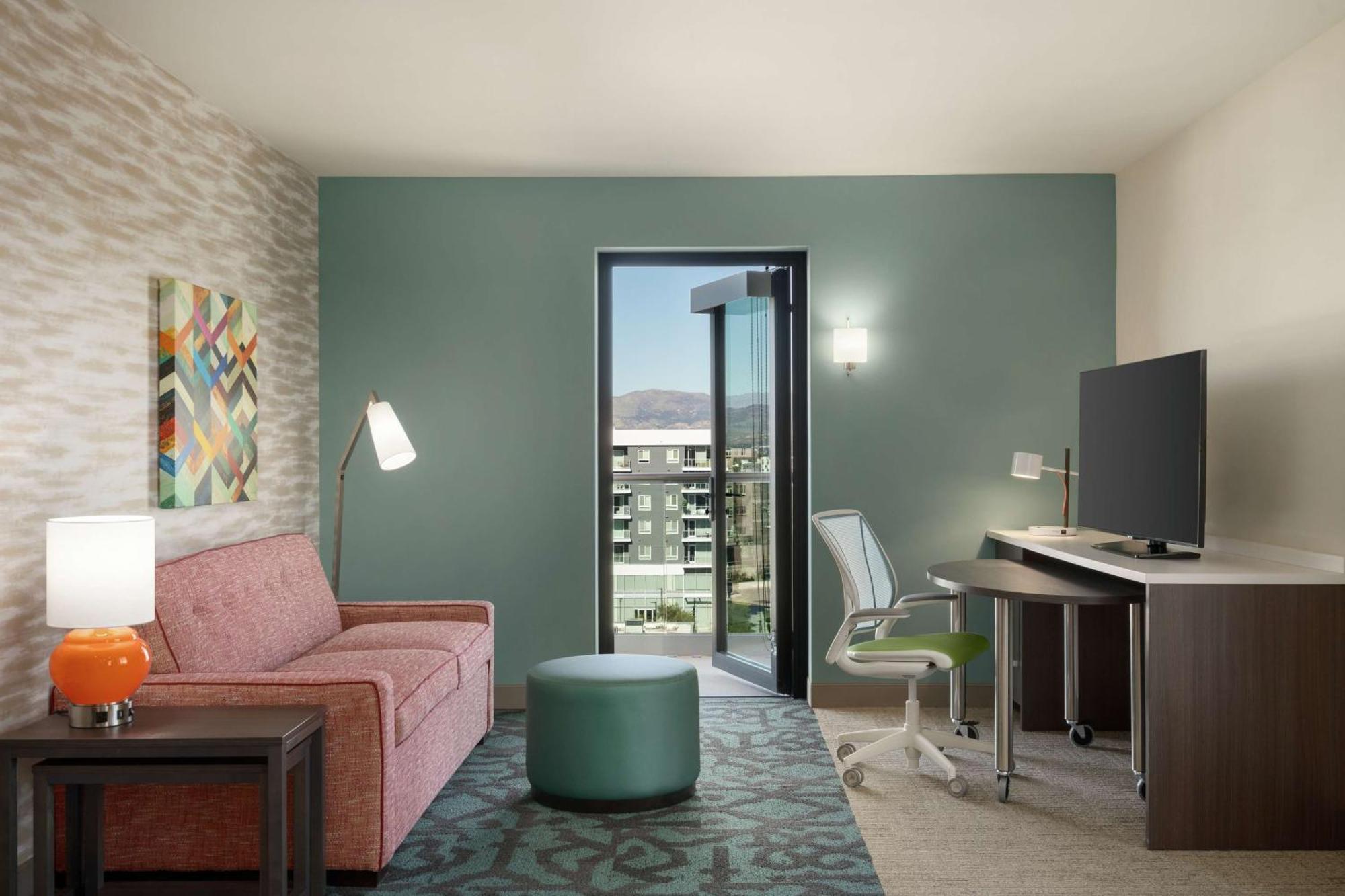 Home2 Suites By Hilton Woodland Hills Los Angeles Exterior foto